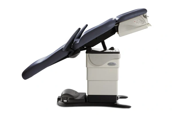 Midmark 647 Podiatry Chair - Image 2